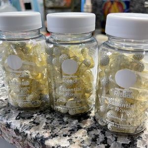 Ritual - Essential for women. Multivitamin